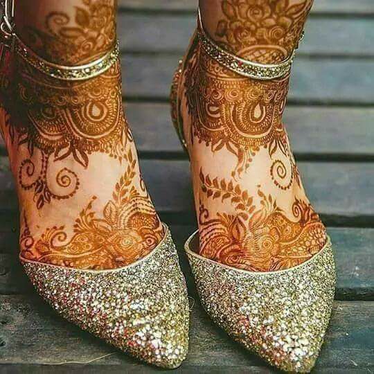 Foot mehndi with designer shoes