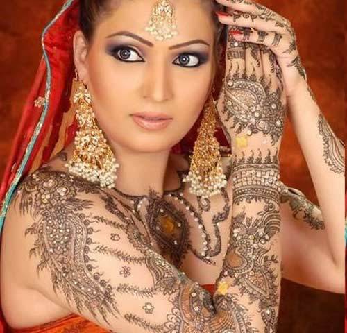 Celebrity full hand mehndi design