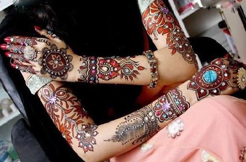 Glitter Mehendi Design