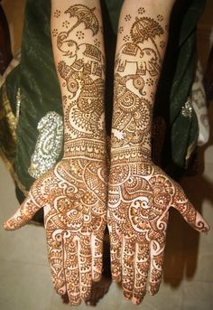 Beautiful mehendi for special occasion