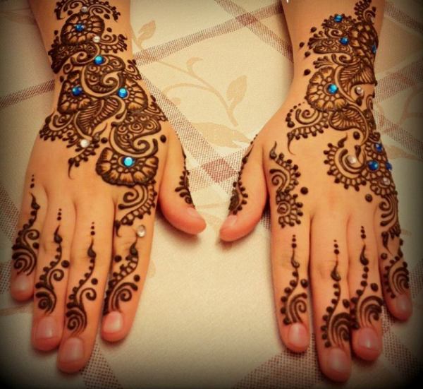 Mehendi Designs for Engagement Party