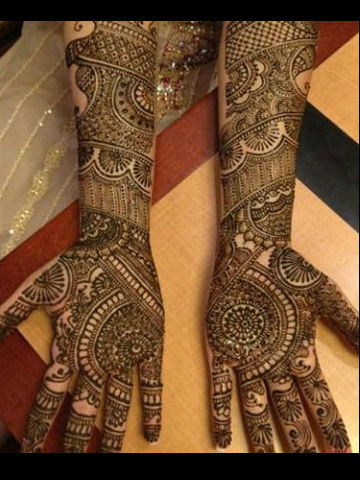 Stunning Mehendi Design