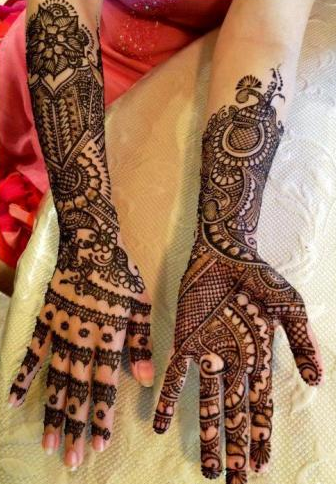 Front and Back hand mehendi design