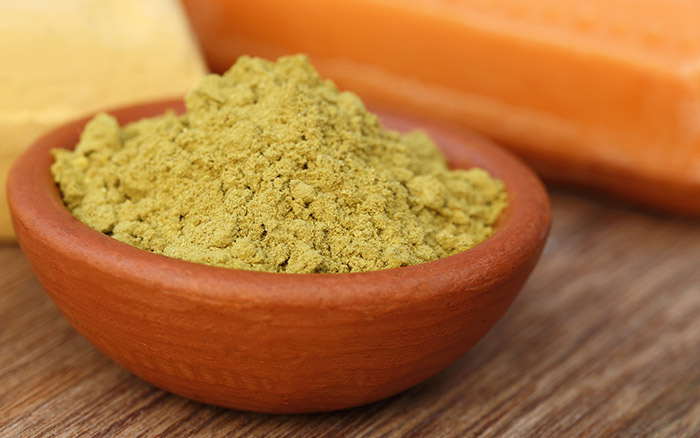 Benefits of Mehndi on Health and Hair