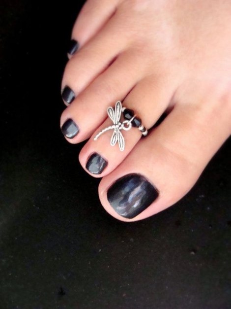 Toe ring design