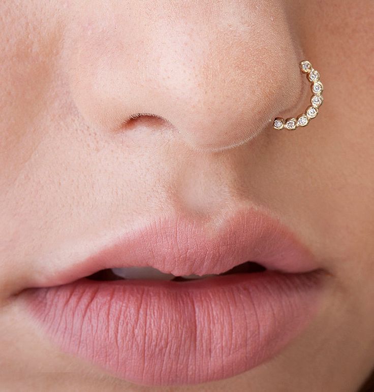 Nose hoop