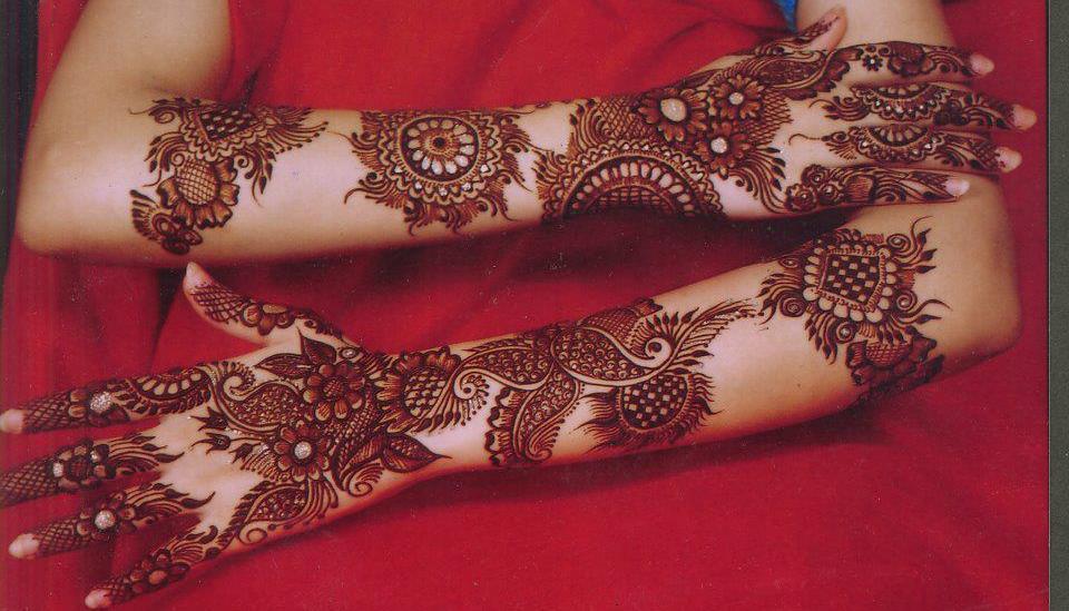 Bangle Style Mehendi Design
