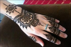 Modern Medendi Design