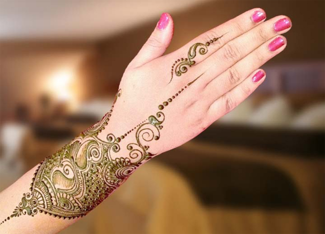 New finger style mehendi design