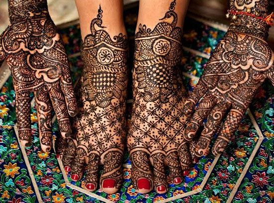 Traditional Indian Bridal Mehendi Design