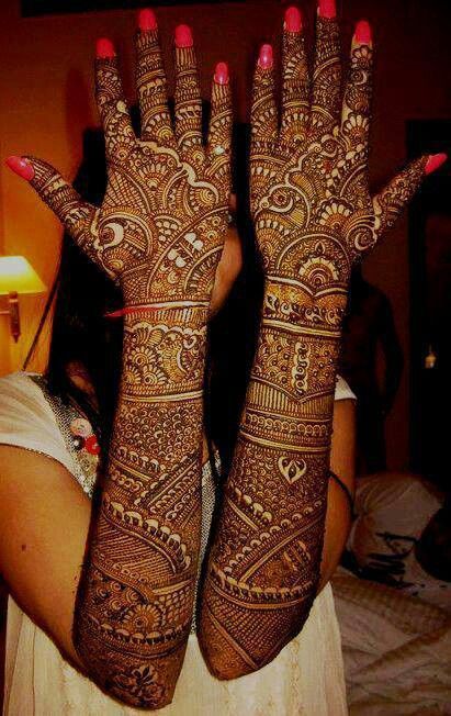 Full Back Mehendi Design