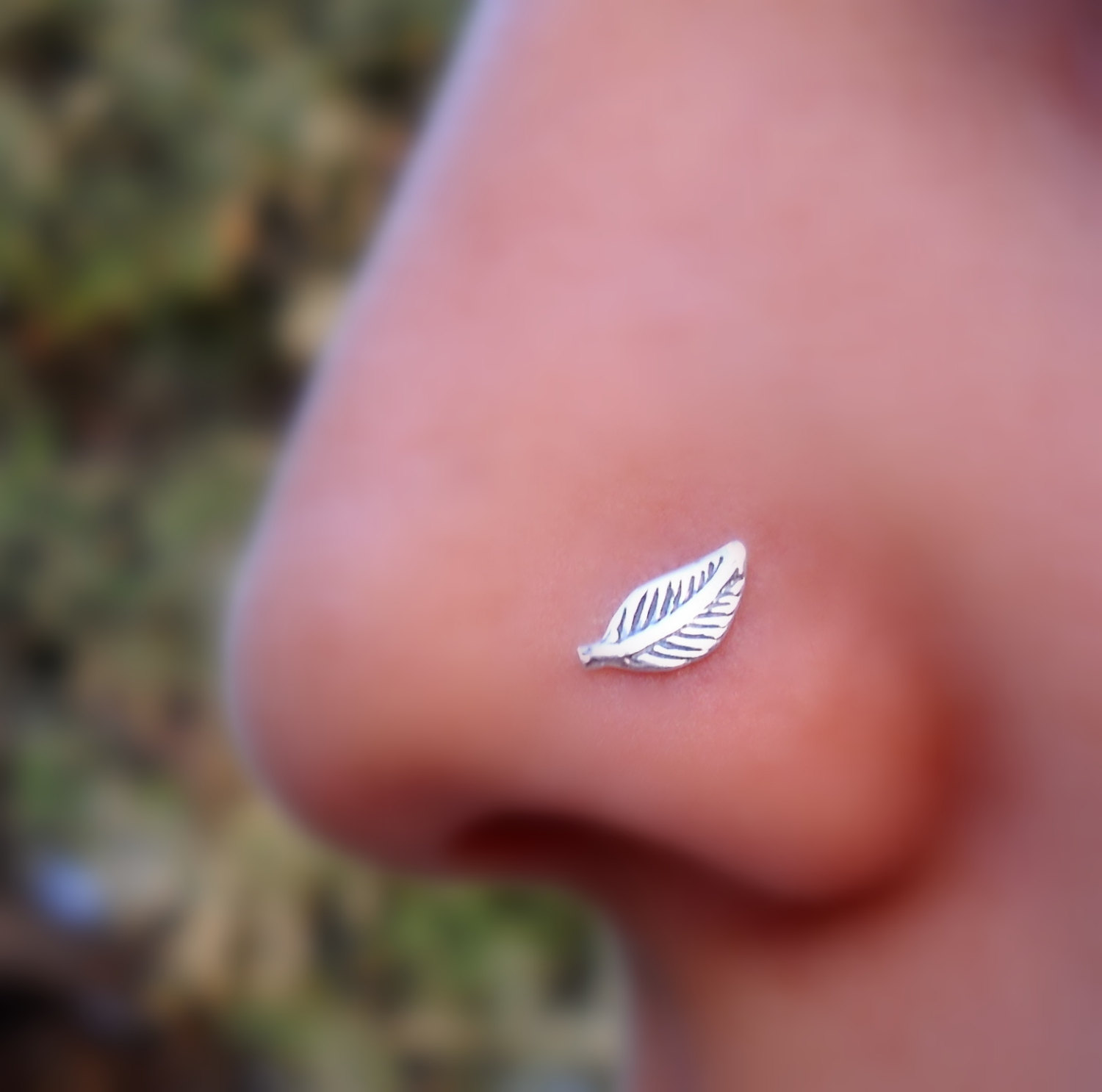 Nose stud