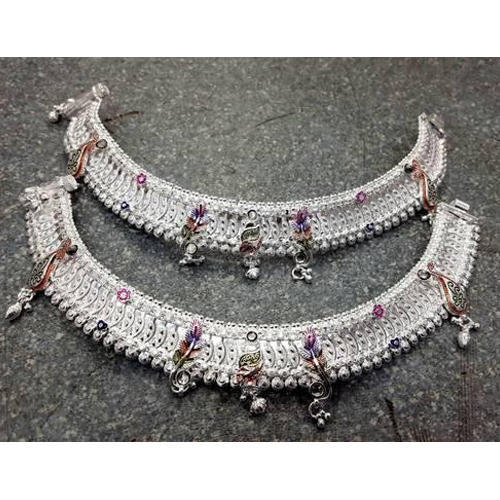 Fancy silver payal