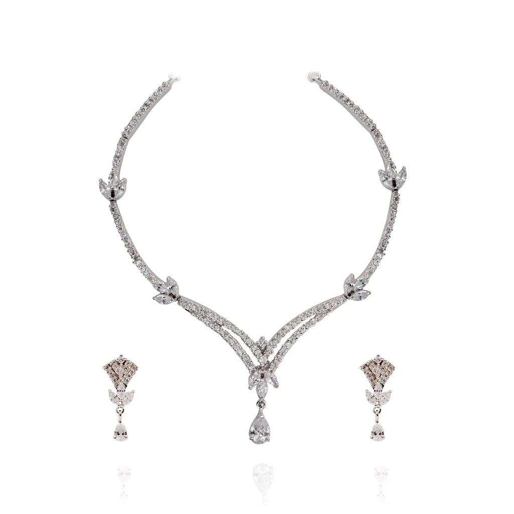 flower white silver necklace