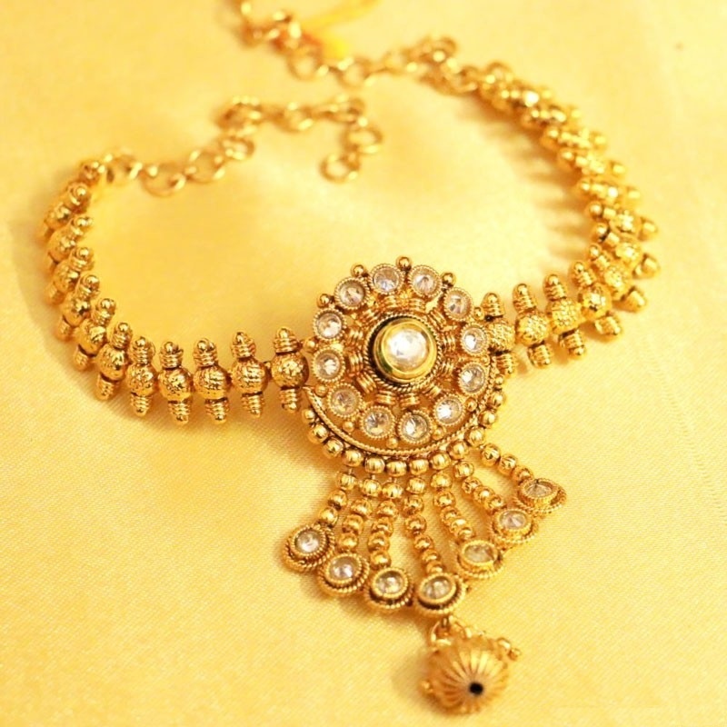 Gold baajuband design