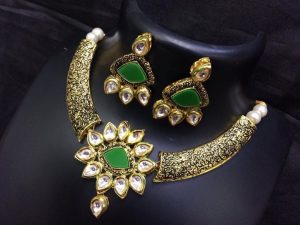 Designer neckelss set for all event