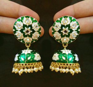 Beautilful jhoomer style earrnings