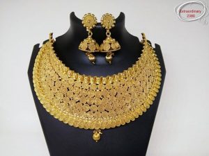Full gala band style gold necklace set