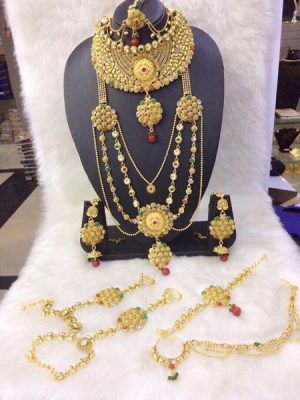 Full galaband long gold thread necklace set