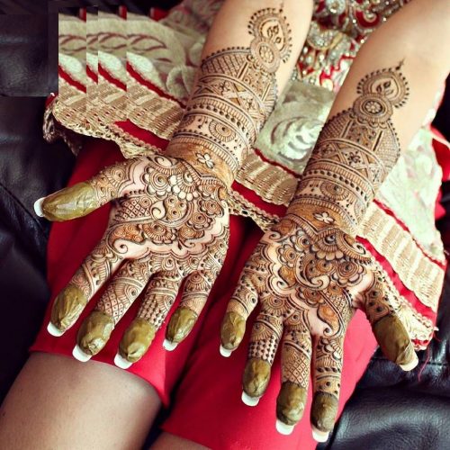 Bridal style floral mehendi design