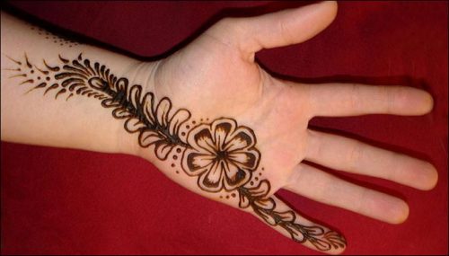 Floral mehendi design