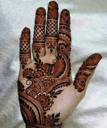 Half hand kalori mehendi design