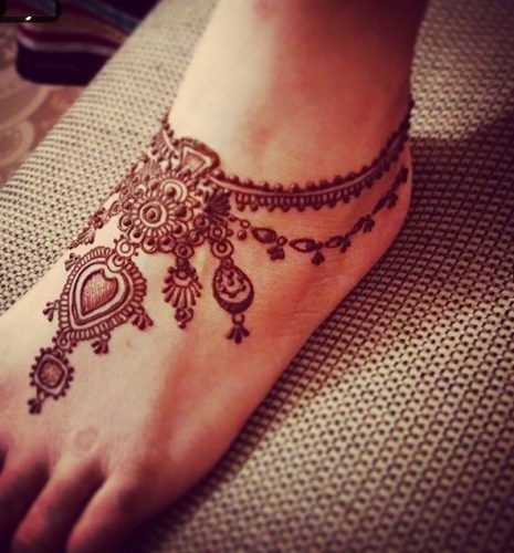 Payal style mehendi design