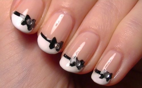 Bow style nail art