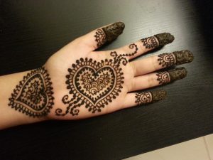 Love shade mehendi design