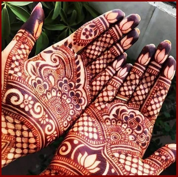 Mehendi tere naam ki