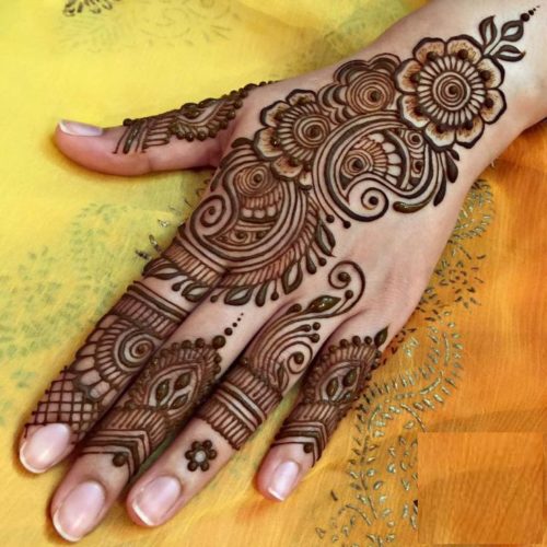 Arabic style Latest mehendi design