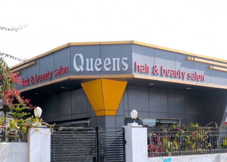 queens-hair-beauty-salon-clement-town-dehradun-hyvm4