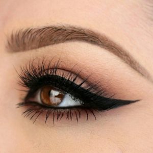 Mregnayni style kajal in eyes