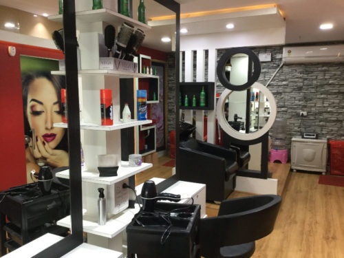 g-hair-and-beauty-saloon-benz-circle-vijayawada-hair-transplant-clinics-35350f