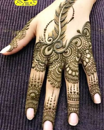 Beautiful palm Arabic mehendi design