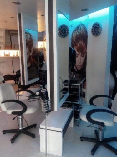 aqua-salon-tilakwadi-nashik-ladies-beauty-parlours-t7nnl5