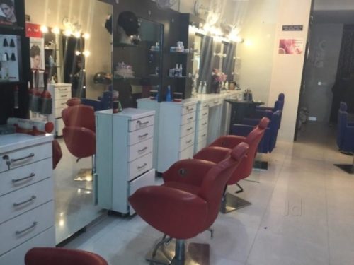 h-m-beauty-parlour-kurukshetra-krg63