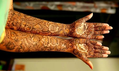 Full hand Anarkali style mehendi design