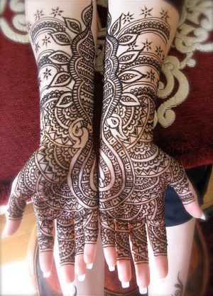 Beautiful Jordhani henna design
