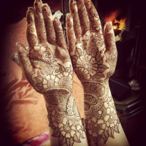 Mehndi piya ke rang ki