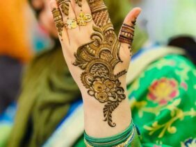 Latest Trendy Mehendi design for palm